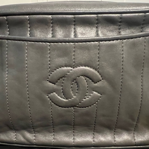 Vintage Chanel camera bag lambskin - Picture 4 of 12